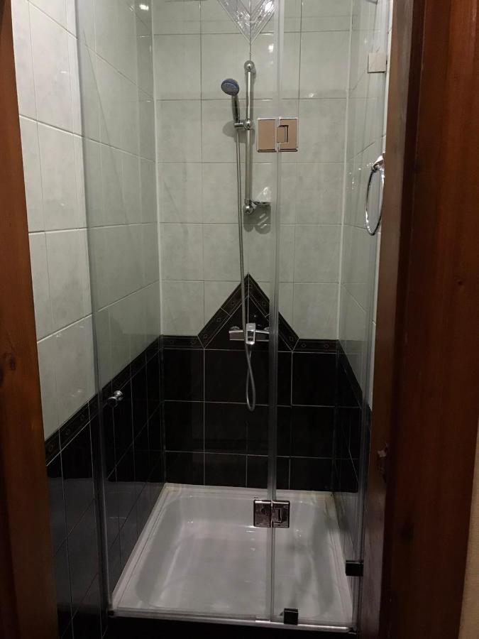 Hotel Complex Uhnovych Ternopil Eksteriør bilde
