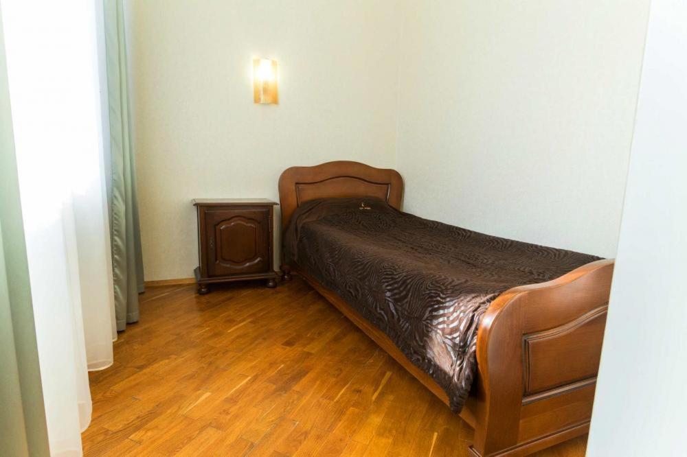 Hotel Complex Uhnovych Ternopil Eksteriør bilde